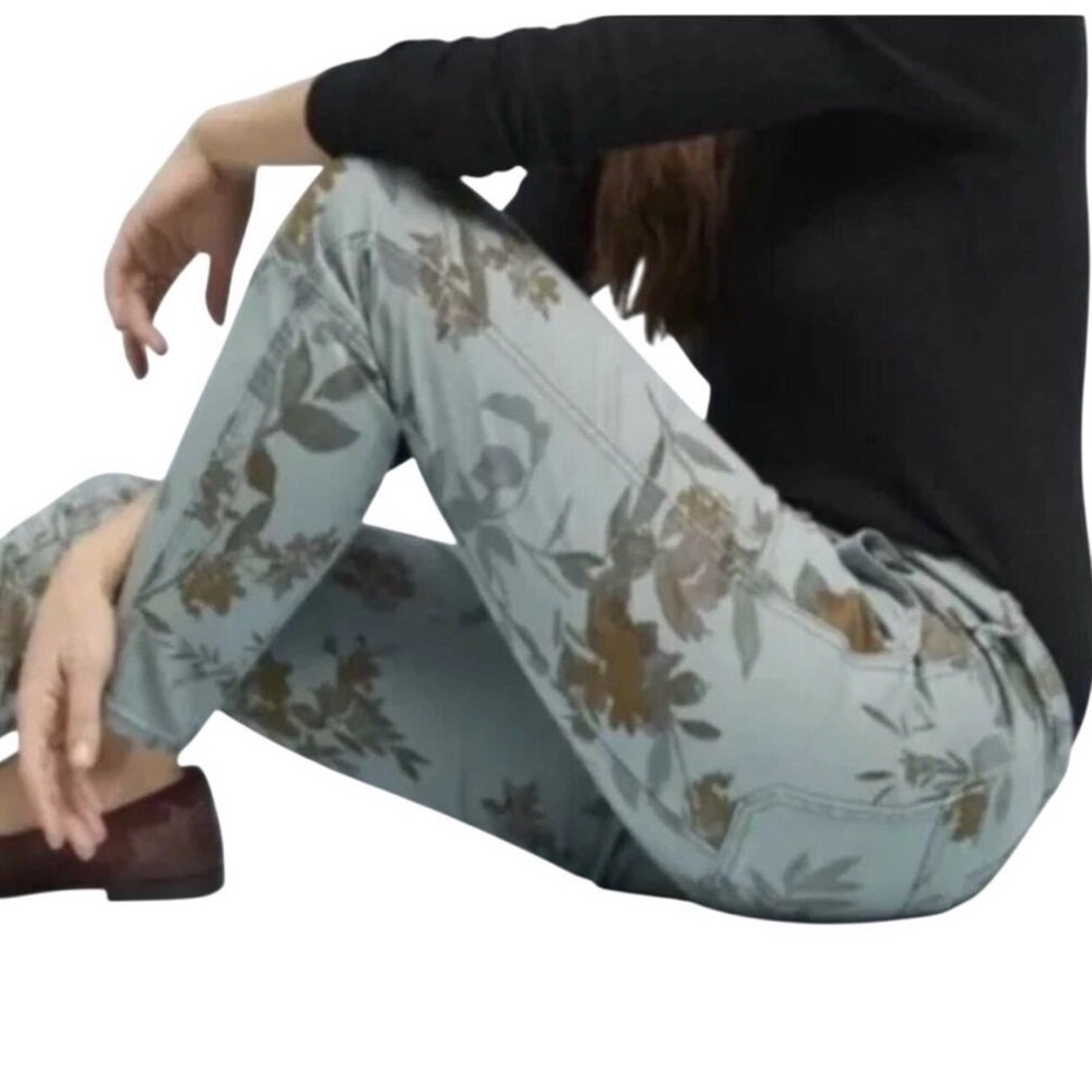 Anthropologie Mint Floral Cropped Ankle Jeans